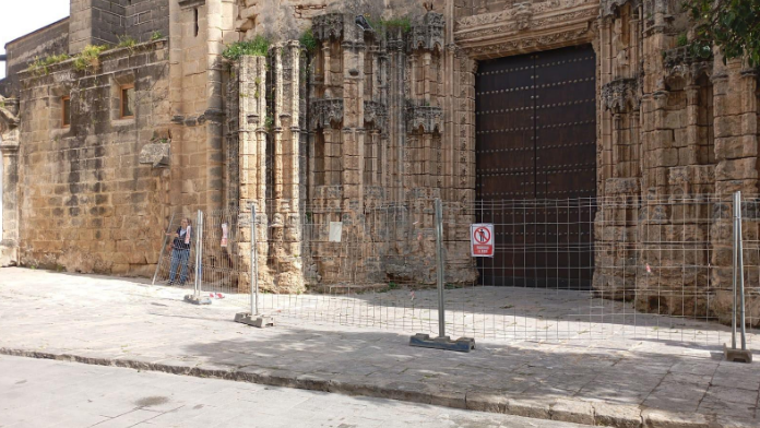 La Prioral retirará desde el lunes parte de los andamios para la Semana Santa