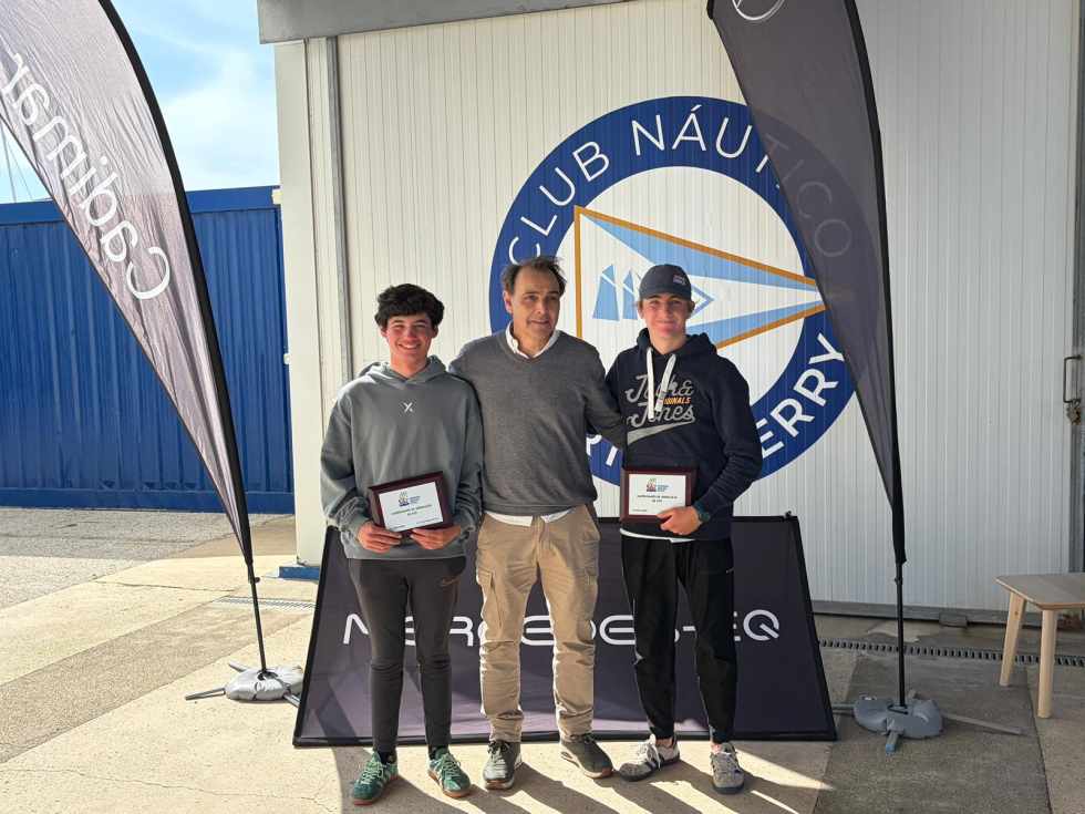 Los regatistas del CN Puerto Sherry, Carrasco y Flethes, nuevos campeones de Andalucía de 420