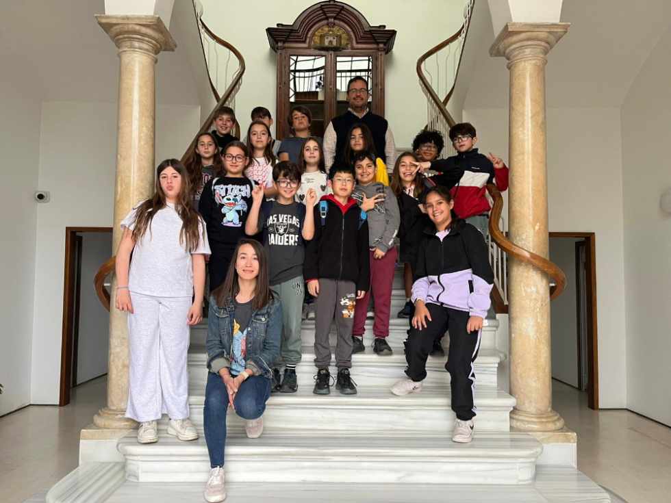 Alumnos de 5º de Primaria del CEIP Menesteo visitan el Ayuntamiento de El Puerto
