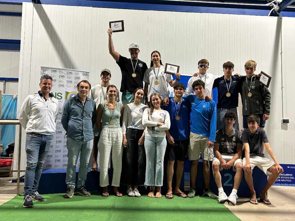 Los gaditanos Fernando Martínez del Cerro y Lucía Guardiola se proclaman campeones de Andalucía de iQFOil 2026