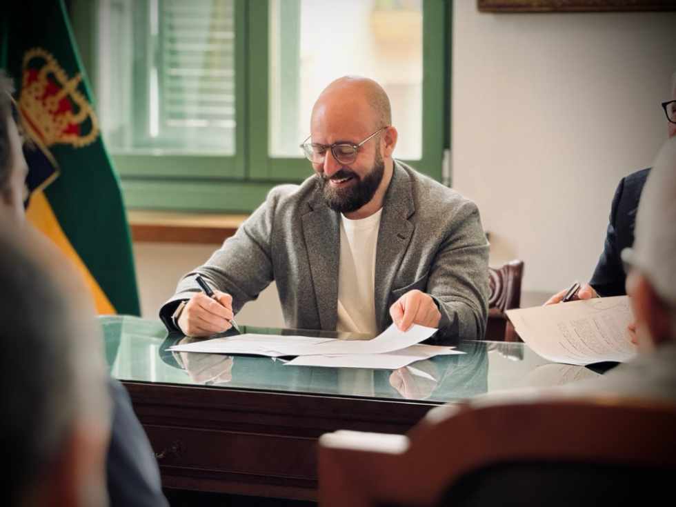 El Ayuntamiento de El Puerto convoca 20 plazas de empleo p&uacute;blico de 14 categor&iacute;as