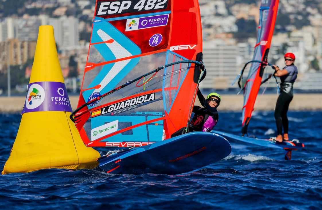 Brillante actuación de la portuense Lucía Guardiola en el mundial juvenil de iQFOil