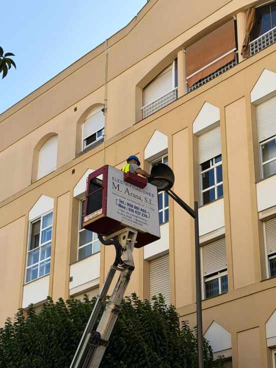 Renovación de la iluminación de la Avenida del Ejército
