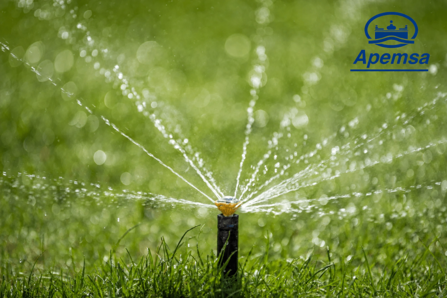 APEMSA invita a un riego responsable de jardines para contribuir al ahorro de agua este verano