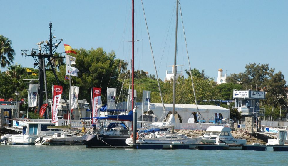 La Diputación destina 12.000 euros al Real Club Náutico de El Puerto para financiar dos de sus principales regatas